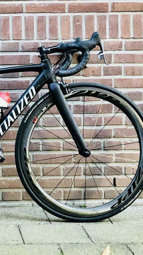 Specialized allez sprint maat 52 met Carbon 303 zipp wielen