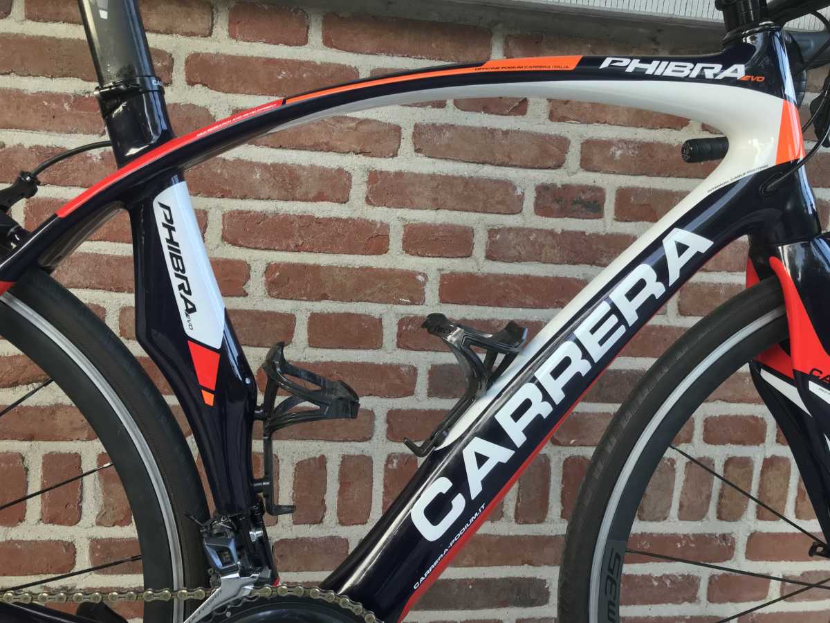 Mooie Racefiets Carrera te koop. Bieden vanaf € 1.550,-.