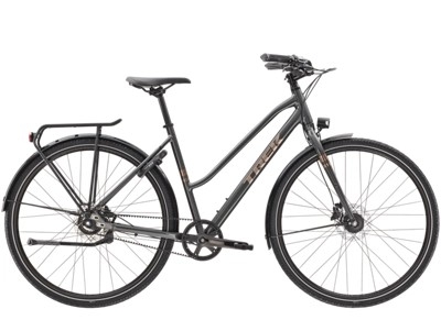 TREK District 4 Equipped Stagger DN8 L/55, Lithium Grey