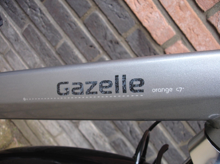 Gazelle Orange C7+ HMB, Industry grey
