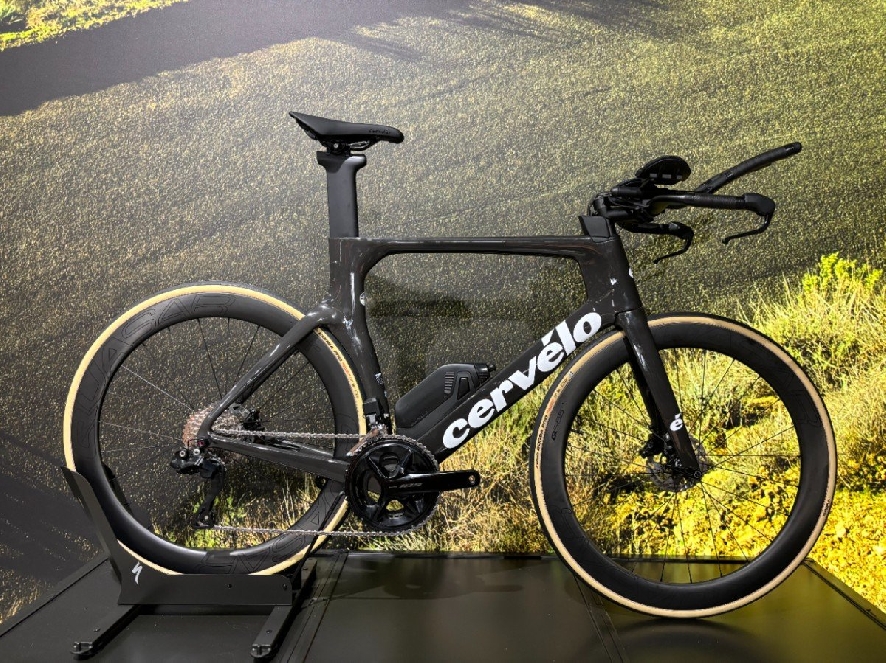 Cervélo P Series , zwart