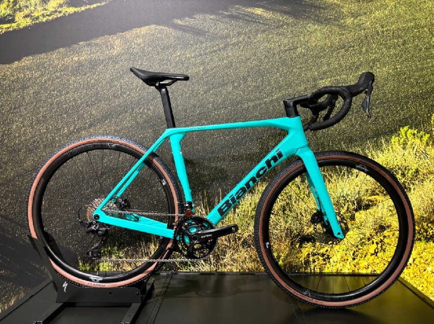 Bianchi Impluso Pro, celeste