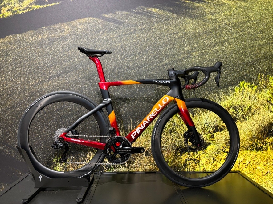 Pinarello Dogma F, NEBULA SUN