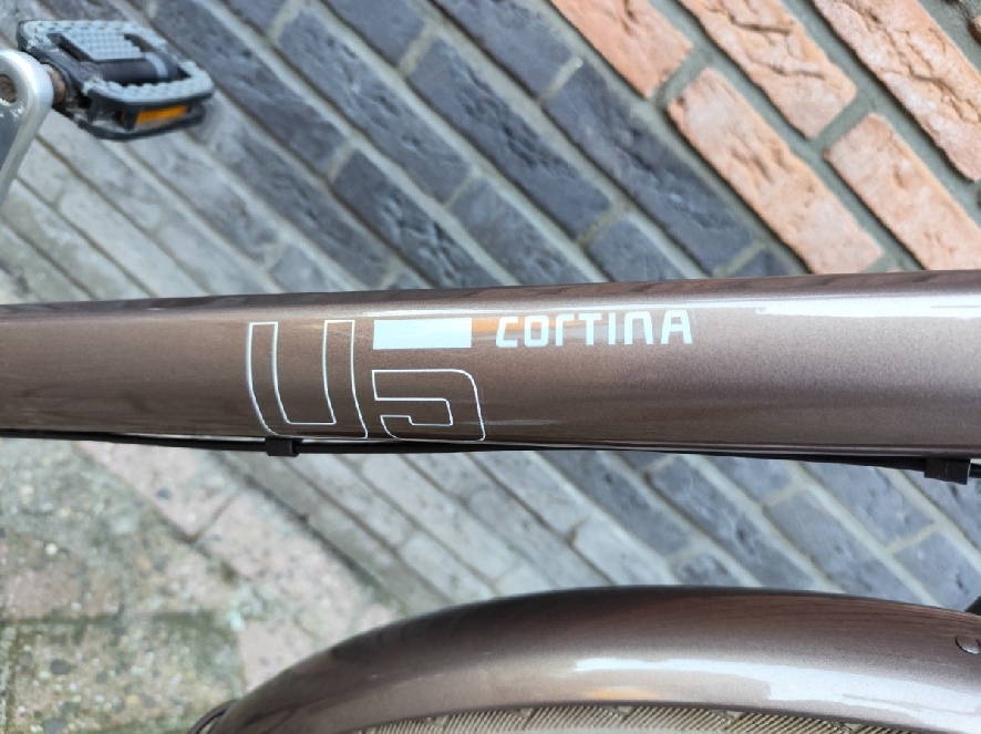 Cortina U5 Transport, Brons