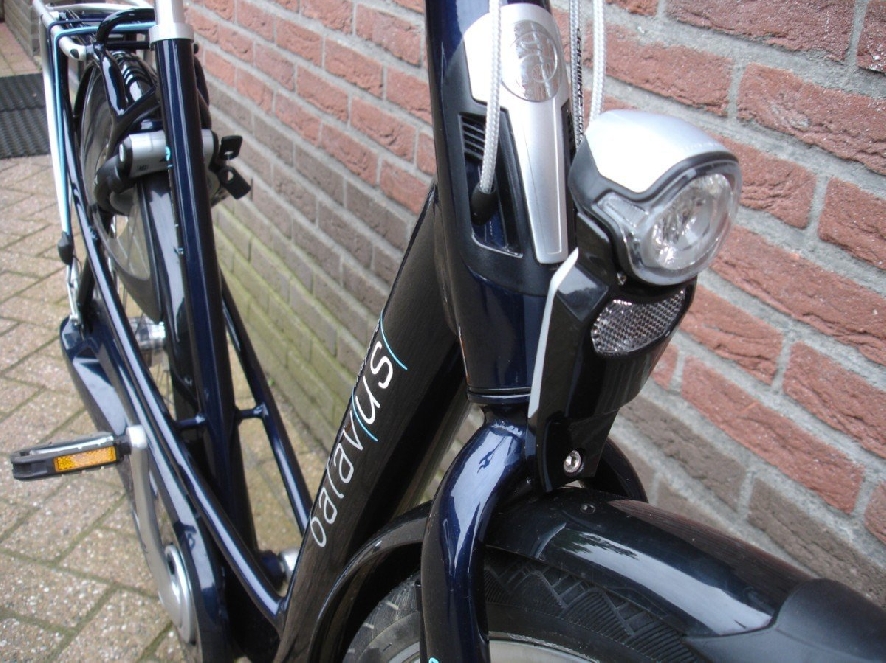 Batavus MAMBO-LX, Donkerblauw